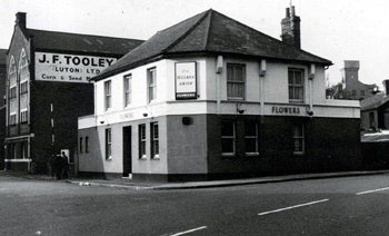 The Melson Arms about 1960 [WB/Flow4/5/Lu/MA4]